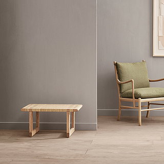 Carl Hansen and Son Introduces Børge Mogensen's Table Bench in a Shorter Version
